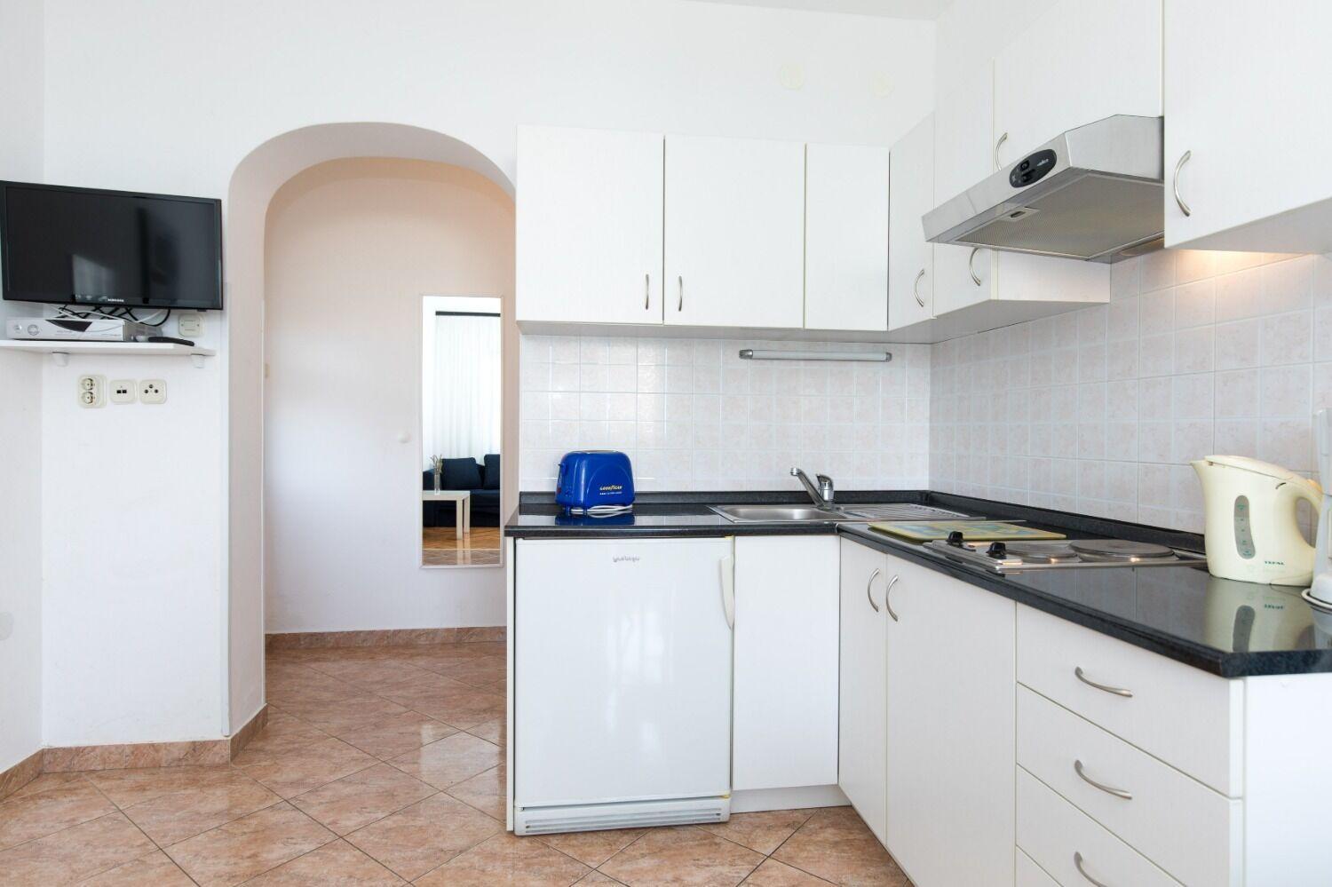 Apartments Kate - 100 M From Beach มาลินสกา ภายนอก รูปภาพ