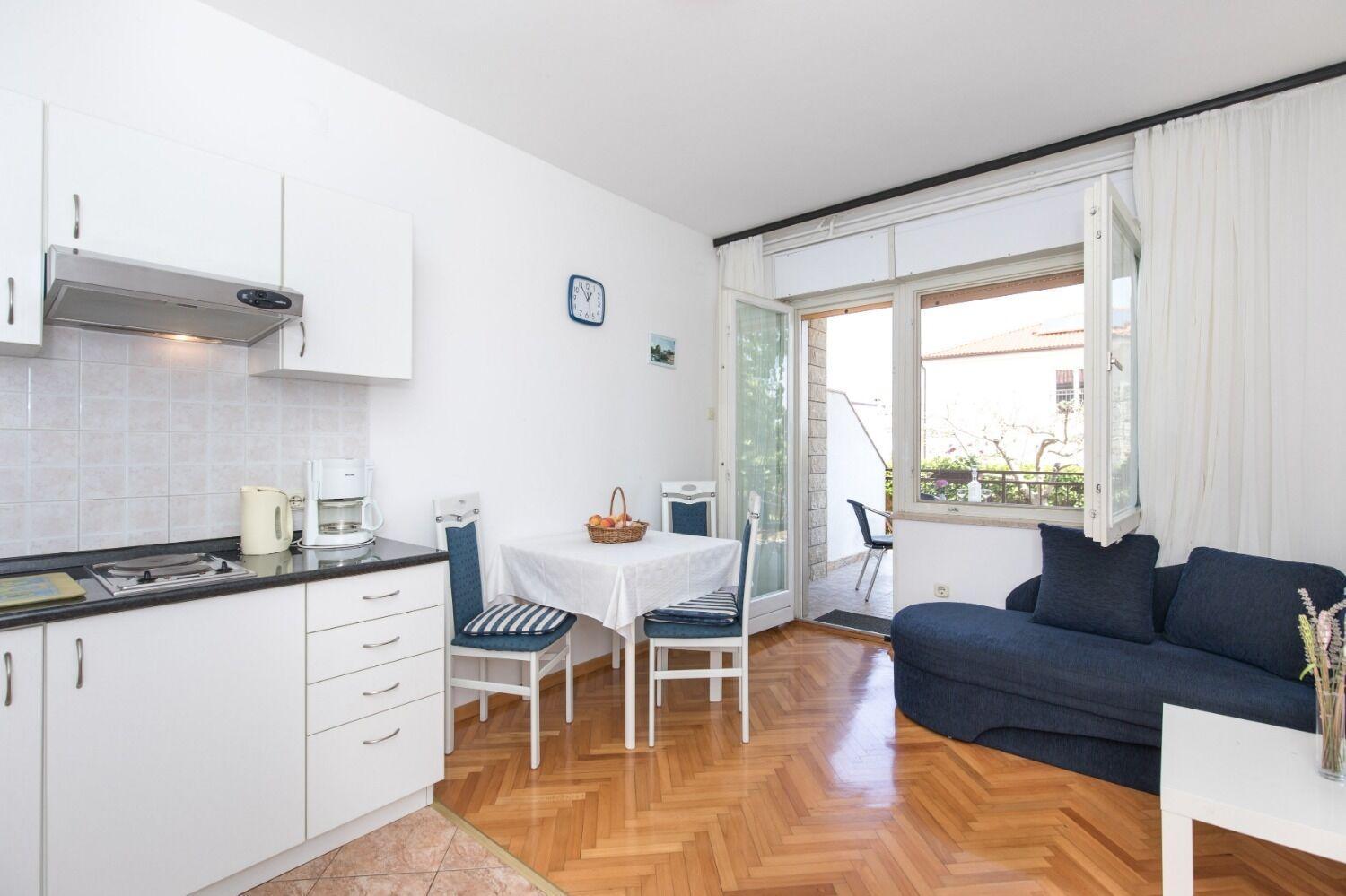 Apartments Kate - 100 M From Beach มาลินสกา ภายนอก รูปภาพ