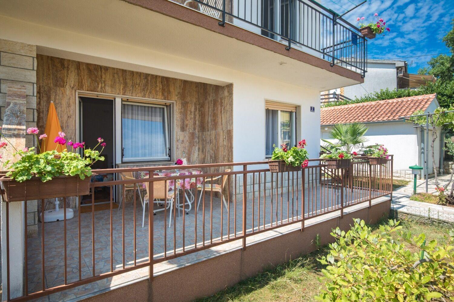Apartments Kate - 100 M From Beach มาลินสกา ภายนอก รูปภาพ